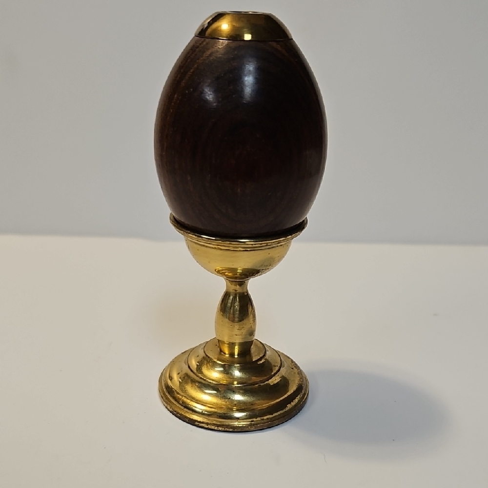 VAN CORT WOOD AND BRASS EGG SHAPED KALEIDOSCOPE WITH 2"  STAND.